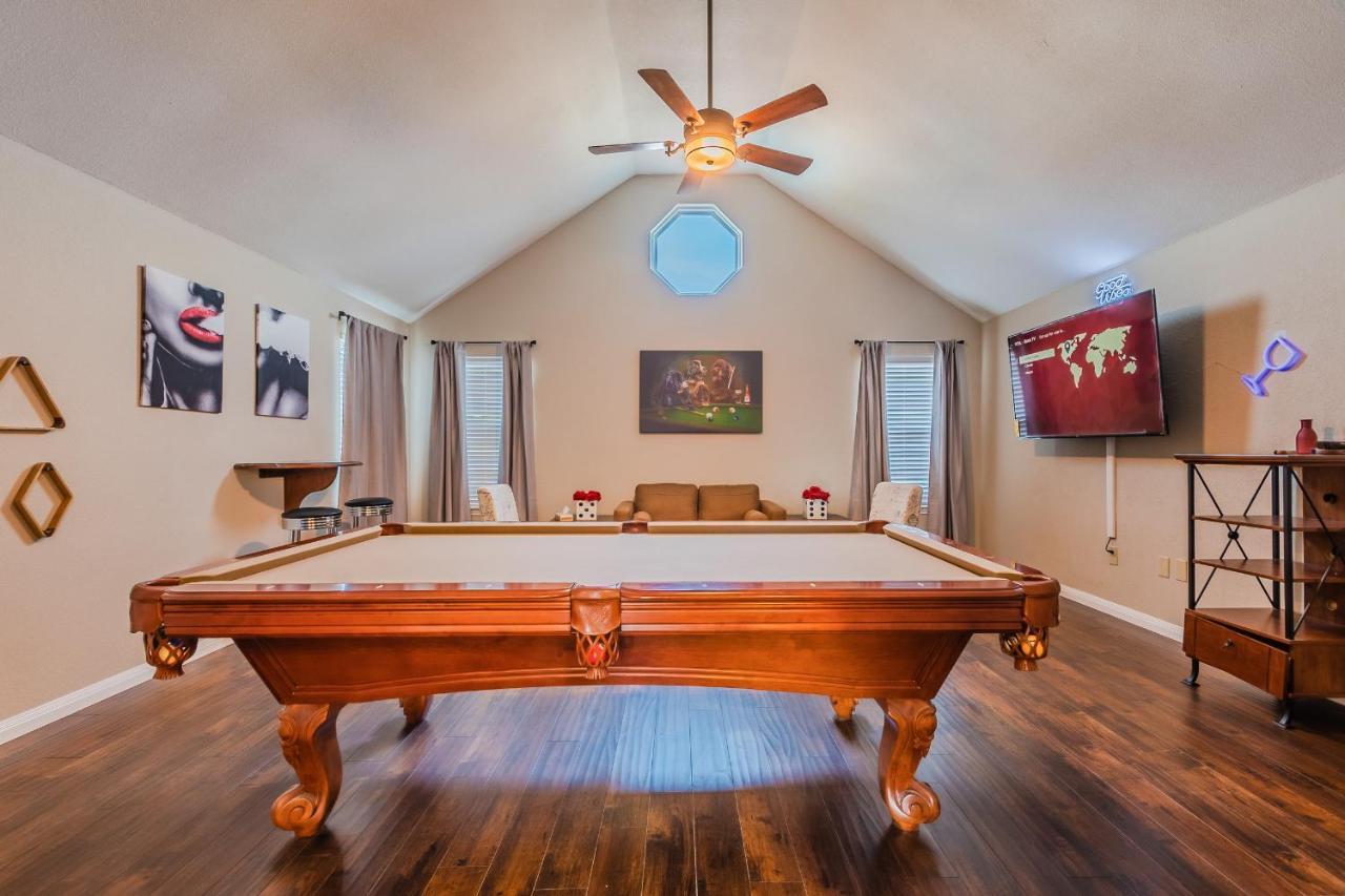 * *Astounding House **Perfect For Family And Friends , Pool , Hot Tub, & Game Room Allen Exterior photo
